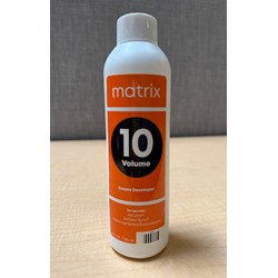 Matrix UNIVERSAL DEV 10V 8 OZ. 12/CASE